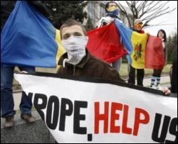 Конституційний суд Молдови вирішив перерахувати голоси на виборах