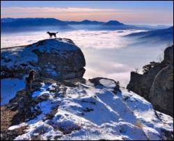 МНС закликає туристів, які їдуть до Криму на травневі свята, реєструватися 