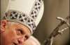 Папа Римский борется со свиным гриппом молитвами