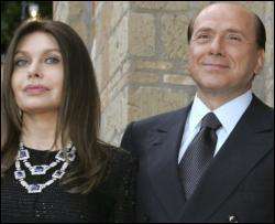 Дружина Берлусконі вимагає розлучення