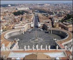 Через кризу Ватикан продає церкви