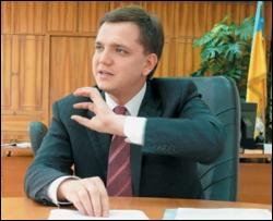 Украинским городам - хозяевам Евро-2012 дали время до конца осени