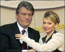Тимошенко хочет, чтобы Ющенко хвалил ее и дома