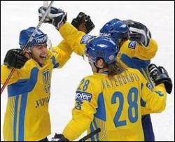Збірну України з хокею можуть очолити Плющев або Захаров