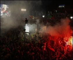 Болельщик &amp;quot;МЮ&amp;quot; врезался в толпу, в Барселоне - сотни задержанные