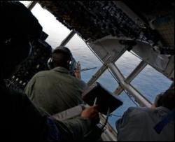 У район падіння лайнера прибув перший корабель ВМС Бразилії