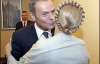 Тимошенко в Польщі цілувалася з Туском і виступала під оплески (ФОТО)