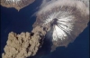 На Курилах триває найбільше в історії виверження вулкану