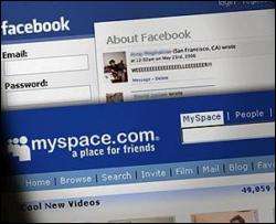 Facebook став найпопулярнішою соціальною мережею в США