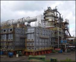 Українські нафтопереробні заводи скоротили виробництво бензину