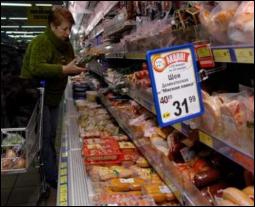 Тимошенко погодилася відстрочити маркування продуктів з ГМО
