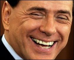 Ширак розповів про зв"язки Берлусконі з порномоделями