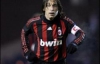 "Мілан" зберіг Пірло і полює за двома форвардами