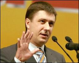 Кириленко призывает не вводить в заблуждение избирателей с неприкосновенностью Ющенко
