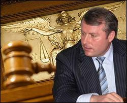 Суд дал "зеленый свет" на арест Лозинского
