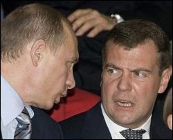 Путін нервується: у тандемі з Медведєвим влада вислизає від нього - ЗМІ