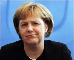 Меркель назвала оригінальну причину фінансової кризи