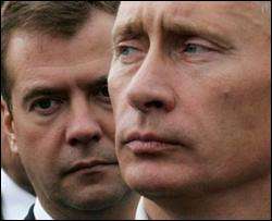 Медведев отвоевывает электорат Путина