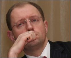 Яценюк не может убедить судей не брать взяток...нужно сажать