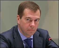 Медведев пообіцяв Грузії суворе покарання за напад на Південну Осетію