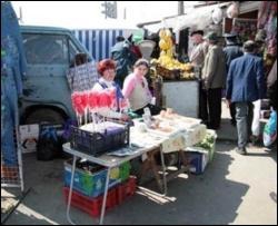Одесские предприниматели побили председателя рынка и перекрыли магистраль   