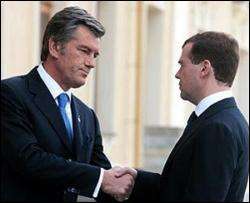 Медведев таки поздравил Украину с Днем Независимости