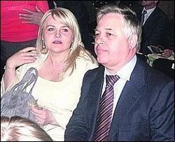 Коханці Симоненка радять не виходити за нього заміж