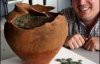 Аматор із металодетектором знайшов 30 кг римських монет (ФОТО)