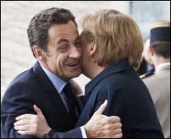 Французам заборонять цілуватися при зустрічі