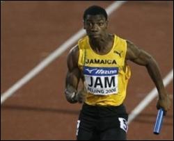 Ямайских легкоатлетов наказали за употредление допинга