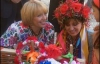 Екатерина Ющенко искала бижутерию и разговаривала с молодыми (ФОТО)