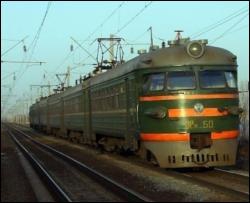 У Кременчуці суддя на джипі зіткнувся з поїздом