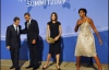 Мішель Обама подарувала першим леді мед та чайні сервізи