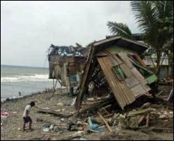 На Филиппины надвигается очередной тайфун