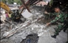 В Индонезии количество жертв землетрясения приближается к 800