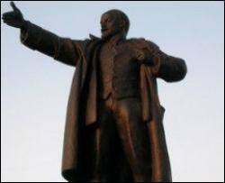 У Білорусі вирішили перенести вбивцю - пам"ятник Леніну