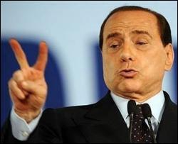 Берлусконі накинувся на Наполітано