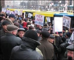 Черновецький з Довгим догралися до масштабного мітингу