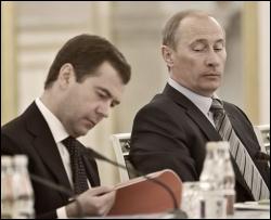 Путин и Медведев не гнушаются &amp;quot;давить&amp;quot; и &amp;quot;обрабатывать&amp;quot; для выхода из кризиса