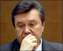 Янукович не знає, що робити далі після відставки Тимошенко