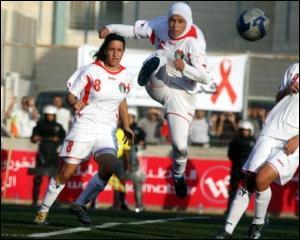 Женщинам в Палестине разрешили играть в футбол