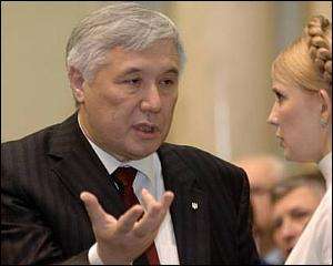 Ющенко &amp;quot;подсадит&amp;quot; Еханурова в кресло министра?