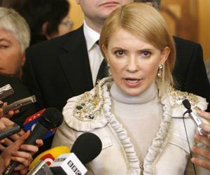 Тимошенко ограничила передвижение между областями