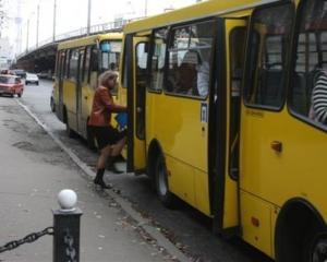 У  мерії дозволять маршруткам підбирати пасажирів