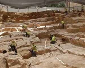 В Ізраїлі знайшли могильні плити хрестоносців