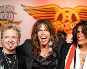 Журналисты не смогли выгнать Стивена Тайлера из Aerosmith