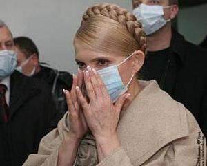 Тимошенко позволила продавать маски вдвое дороже