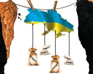 Внешняя долговая нагрузка Украины превысила критический предел на 5%