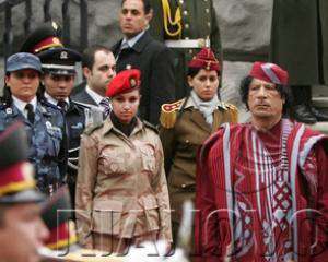 В Италии Каддафи пытался &amp;quot;снять&amp;quot; 500 девушек 