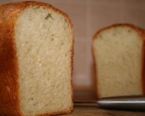 Українець у буханці білого хліба віз до Росії 1,3 кг ртуті